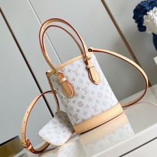 LV Shopping Bags